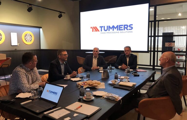 FME voorzitter verrast door innovatief familiebedrijf Tummers