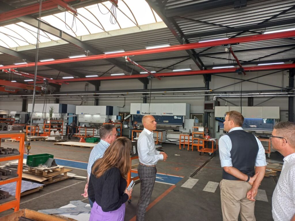 Wethouder Thierry de Heer op bezoek bij Tummers